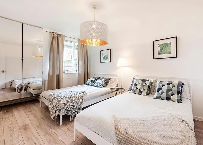 Cs Apartments Bayswater
